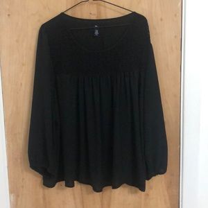 Black GAP blouse